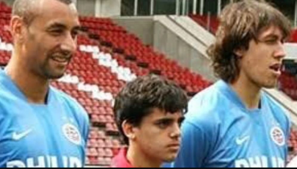 Gomes, Fagner e Cássio no PSV - (foto: Divulgação/PSV)