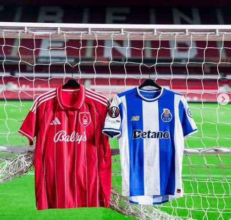 Ingleses e portugueses se enfrentarão na Liga Europa (foto: Divulgação/Nottingham)