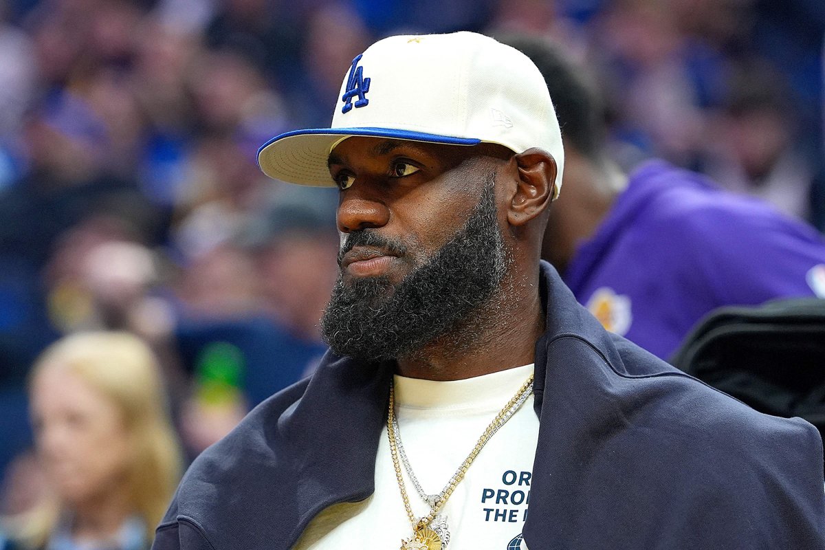 LeBron James, astro do Los Angeles Lakers (foto: THEARON W. HENDERSON/AFP)