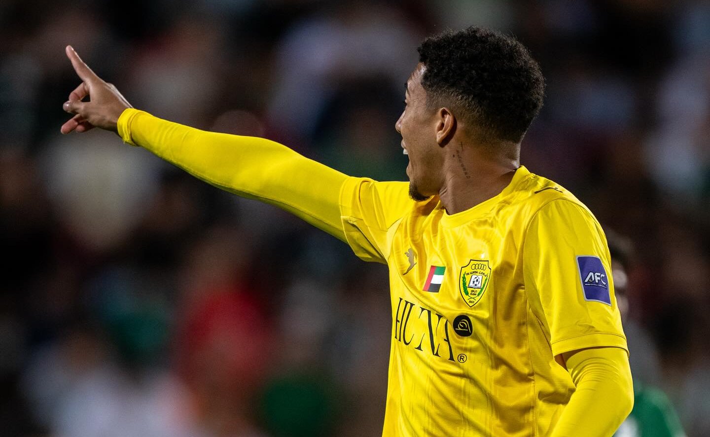 Brahian Palacios, atacante do Atlético, em ação pelo Al-Wasl (foto: Reprodução/Instagram/Al-Wasl)