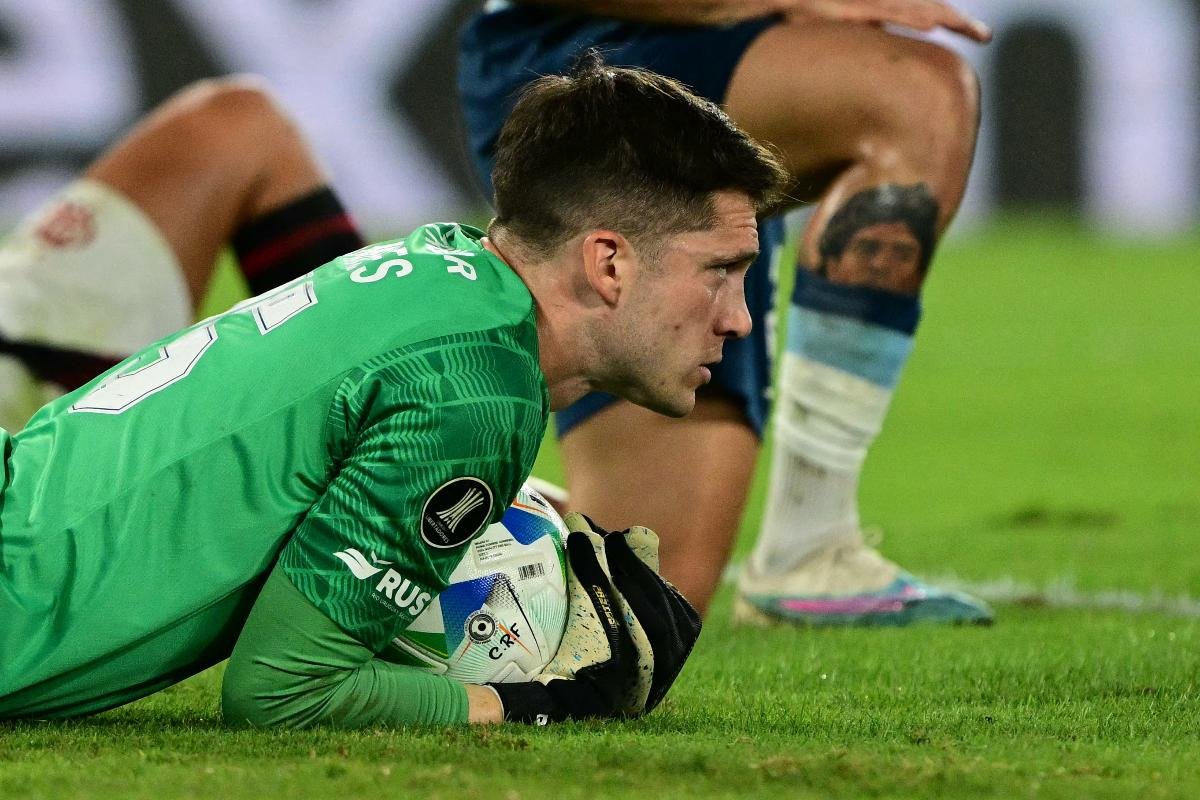 Facundo Cambeses, goleiro do Racing (foto: Pablo PORCIUNCULA / AFP)
