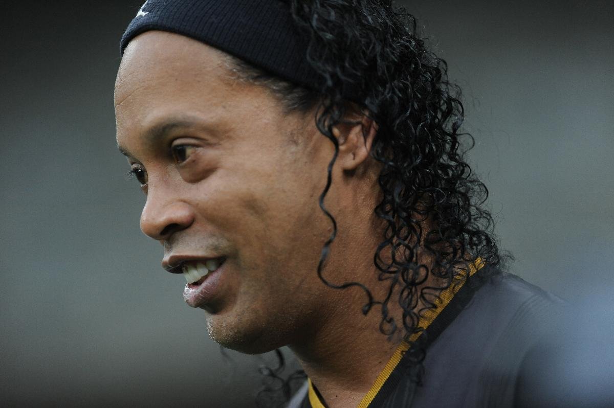 Ronaldinho Gaúcho, ídolo do Atlético (foto: Alexandre Guzanshe/EM/D.A. Press)