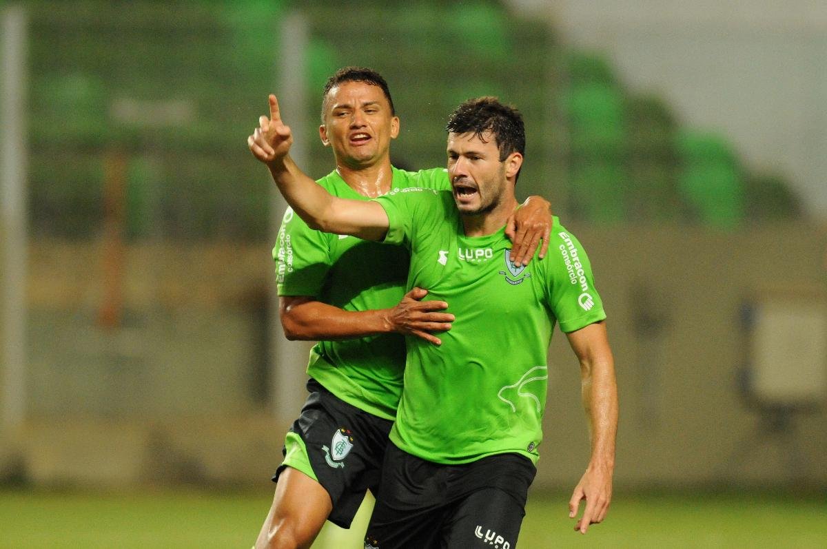 Wesley Matos defendeu o América em 2015 - (foto: Ramon Lisboa/EM/D.A Press)