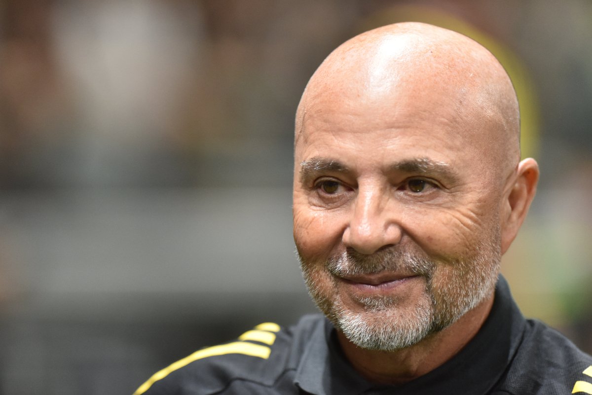 Jorge Sampaoli, técnico do Atlético, antes de clássico na Arena MRV - (foto: Ramon Lisboa/EM/D.A. Press)