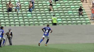 Então atacante do Cruzeiro, Rafael Silva provocou Atlético em clássico no Independência - Crédito: 