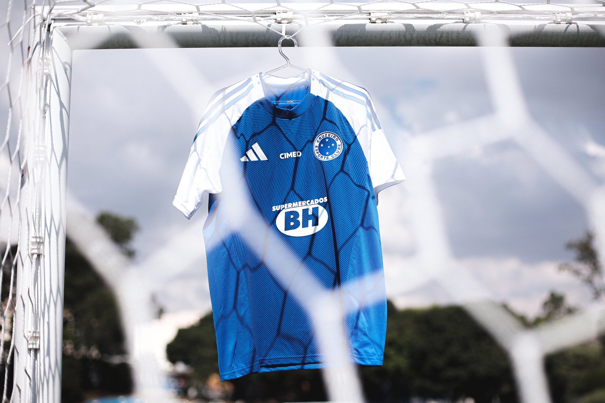 Camisa do time sub-20 do Cruzeiro (foto: Gustavo Martins/Cruzeiro)