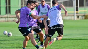 Willian Bigode, atacante do América, em treino no Lanna Drumond - Crédito: 
