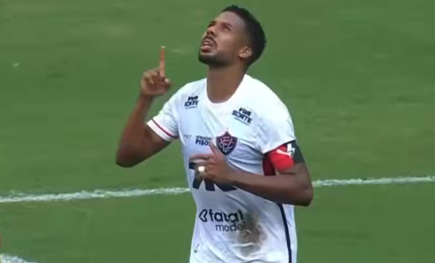 Willian Oliveira comemora gol do Vitória (foto: Reprodução/Premiere)