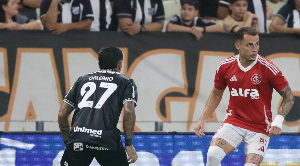 Ceará e Internacional (foto: Ricardo Duarte / Internacional)