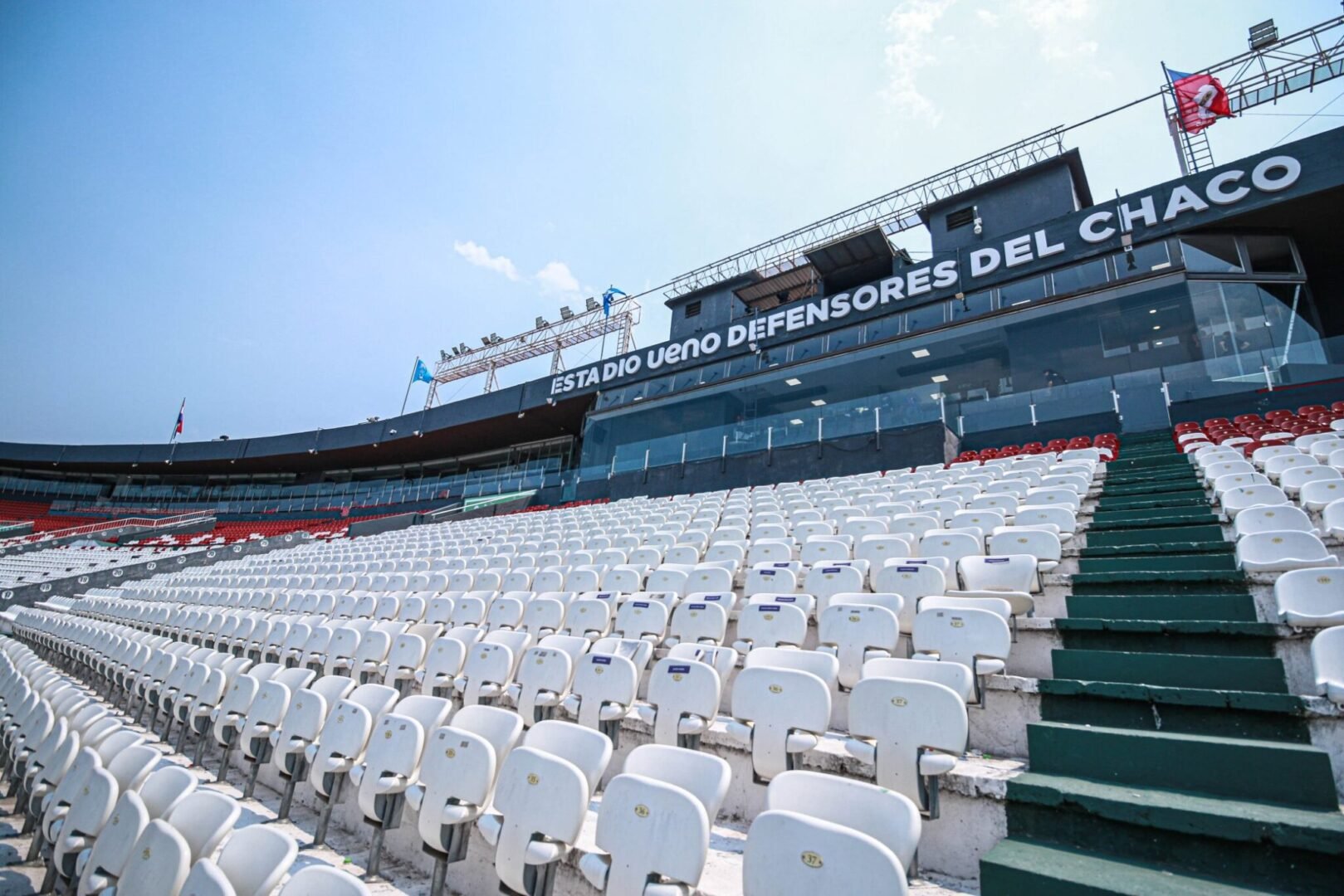 Estádio Defensores del Chaco, em Assunção, no Paraguai (foto: Divulgação/X/@Albirroja)