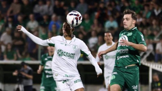 América em jogo contra a Chapecoense pela Série B (foto: rafael bressan/ACF)