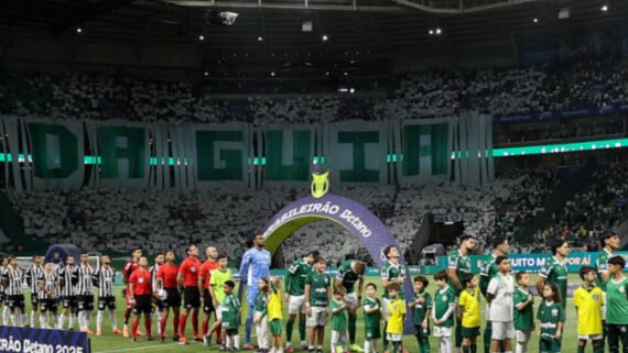 Jogadores de Palmeiras e Santos antes de duelo pelo Brasileiro (foto: Cesar Greco/Palmeiras)