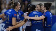 Time do Minas em duelo com o Brasília pela Superliga Feminina de Vôlei (foto: Patricy Albuquerque)