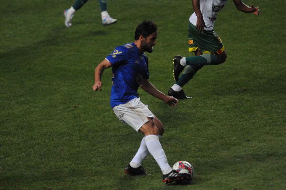Norberto, ex-lateral-direito do Cruzeiro (foto: Leandro Couri/EM/D.A Press)