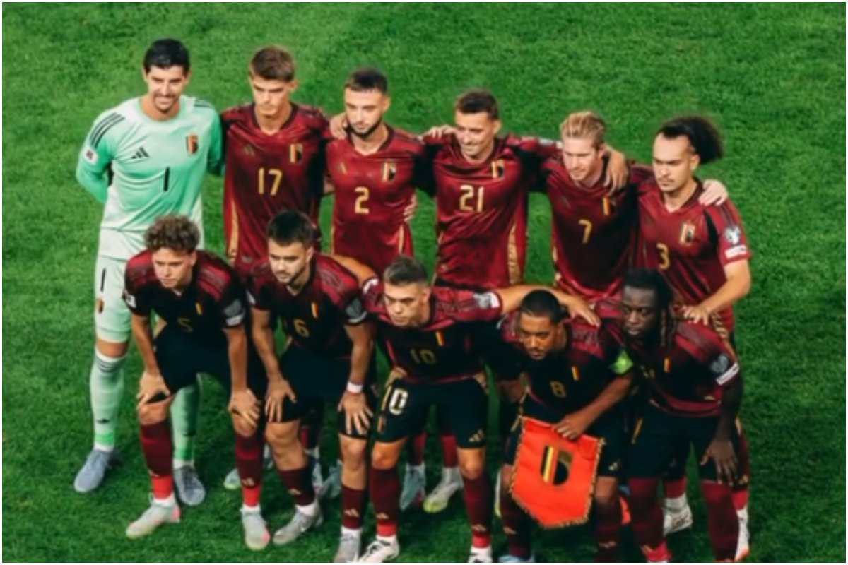 Seleção Belga posa para foto (foto: Divulgação/Bélgica)