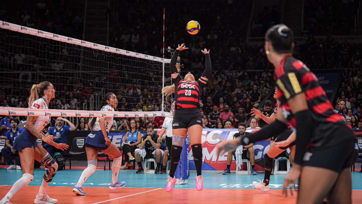 Jogo entre Flamengo e Minas na Superliga Feminina de Vôlei (foto: Paula Reis / Flamengo)
