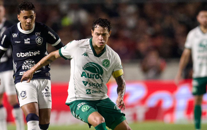 Giovanni Augusto durante Remo 1 x 1 Chapecoense (foto: Talita Gouvêa | Instagram: talitagouveafoto)