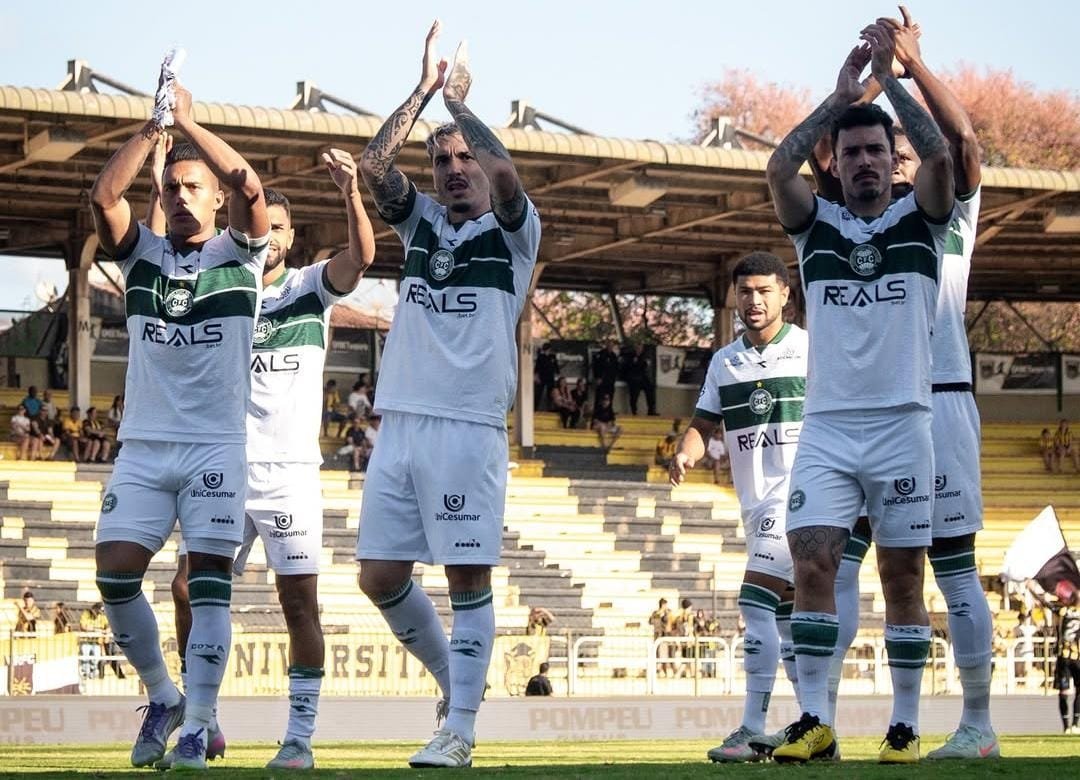 Coritiba pode subir à Série A neste domingo (9/11) (foto: JP Pacheco/Coritiba)