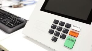 Eleição para presidente do Fluminense tem urnas eletrônicas - Crédito: 