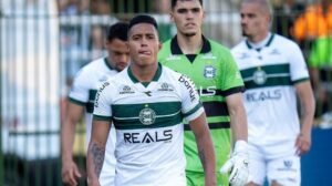 Coritiba é o único time com chance de chegar a 70 pontos na Série B - Crédito: 