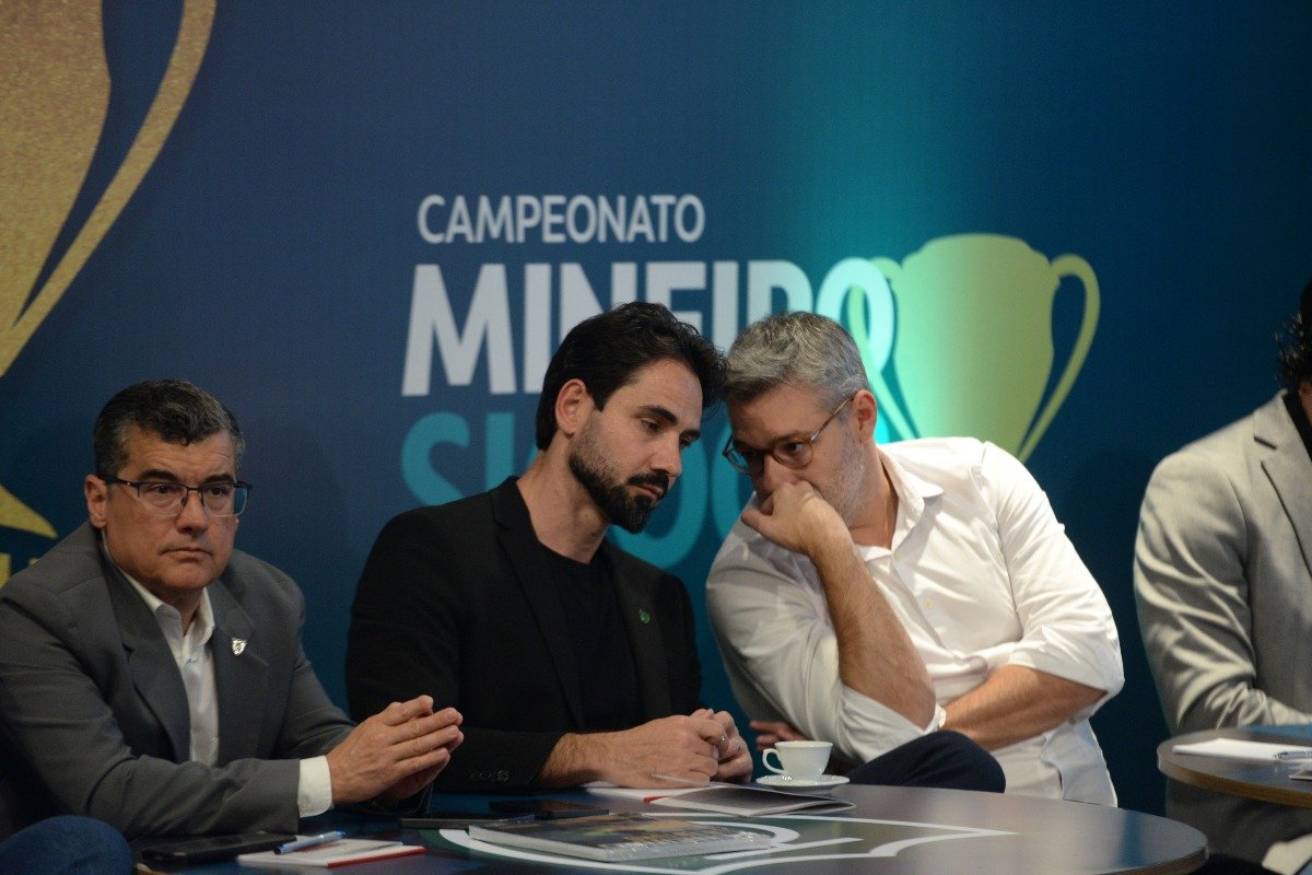 Paulo Assis, diretor de futebol do América (foto: Tulio Santos/EM/D.A.Press)