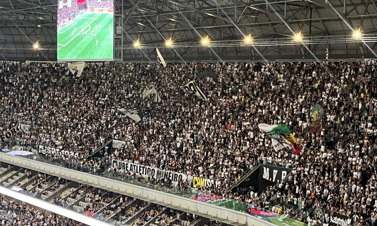Torcida do Atlético na Arena MRV (foto: Izabela Baeta/No Ataque)