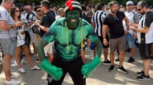 'Magrelo da Massa' em Assunção para final da Sul-Americana - Crédito: 