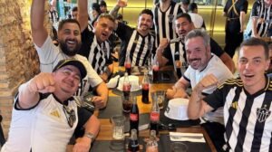 Torcedores do Atlético foram a Assunção acompanhar a final da Copa Sul-Americana - Crédito: 