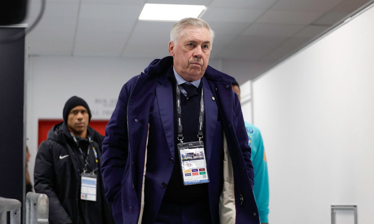 Carlo Ancelotti antes do jogo do Brasil contra a Tunísia (foto: Rafael Ribeiro/CBF)