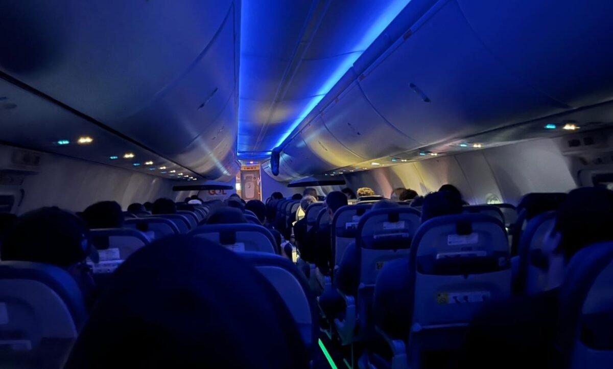 Voo de volta a Belo Horizonte após derrota do Atlético no Paraguai (foto: Lucas Bretas/No Ataque)