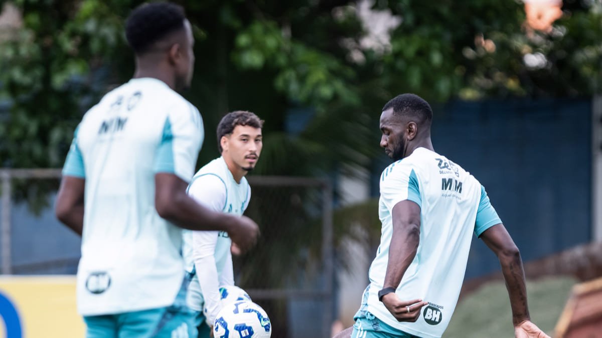 Bolasie, atacante do Cruzeiro, em treinamento na Toca da Raposa 2, em Belo Horizonte (foto: Gustavo Martins/Cruzeiro)