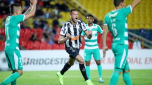 Atlético, do zagueiro Réver, eliminou o La Equidad na Sul-Americana 2019 - Crédito: 