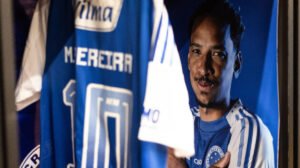 Matheus Pereira, meio-campista, está de volta ao time titular do Cruzeiro - Crédito: 