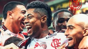 Flamengo comemora gol na goleada sobre o Sport - Crédito: 