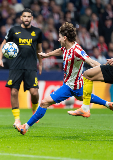 Álvarez brilhou na vitória do Atlético de Madrid (foto: Divulgação/Atlético de Madrid)