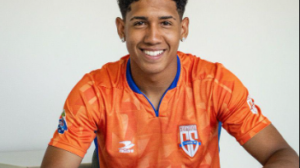 Zagueiro de 16 anos tem se destacado no Mineiro Sub-17 - Crédito: 