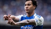 Kaio Jorge, atacante do Cruzeiro, fazendo gesto com as mãos (foto: Gustavo Aleixo/Cruzeiro)