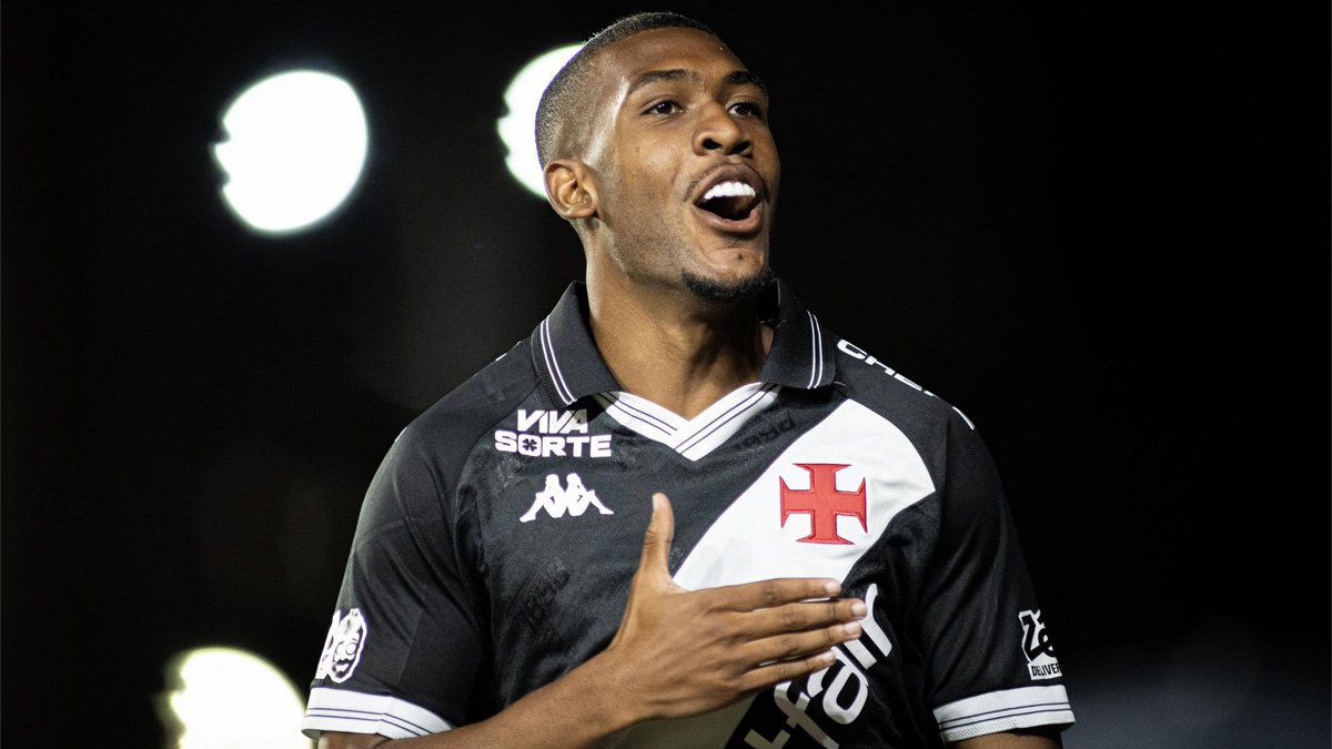 Rayan marcou dois gols para o Vasco contra o Inter (foto: Matheus Lima/Vasco)