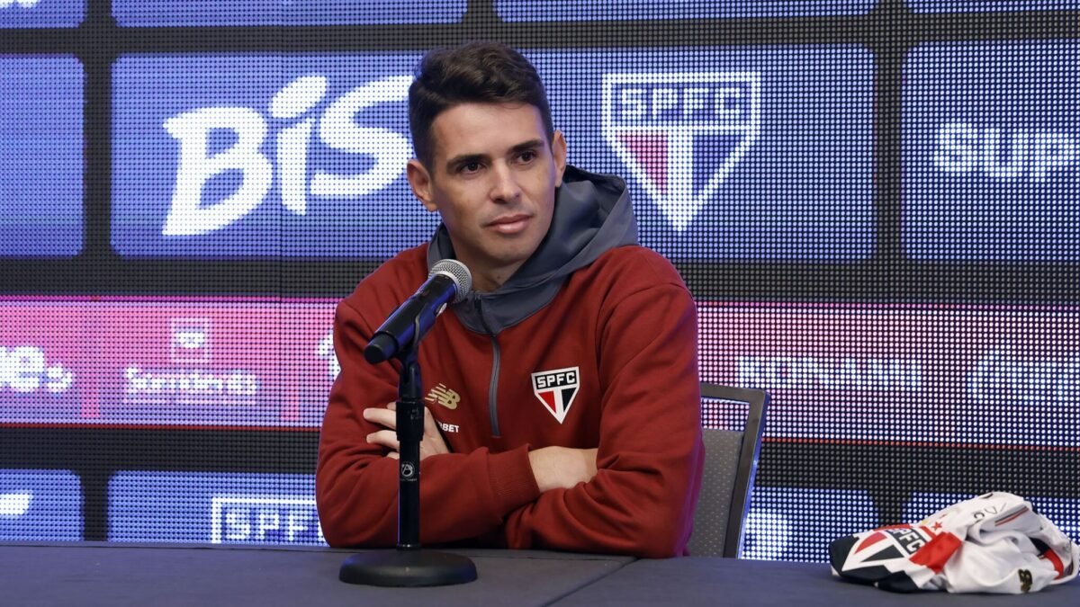 Oscar, meia do São Paulo (foto: Rubens Chiri/Saopaulofc.net)