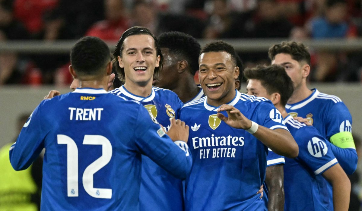 Mbappé marcou quatro gols na vitória do Real Madrid (foto: Angelos Tzortzinis / AFP)