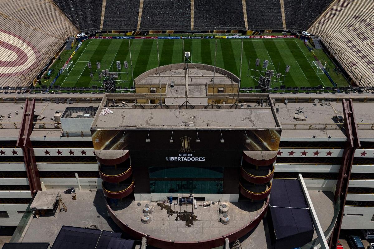 Estádio Monumental 'U', em Lima, no Peru - (foto: Ernesto BENAVIDES / AFP)