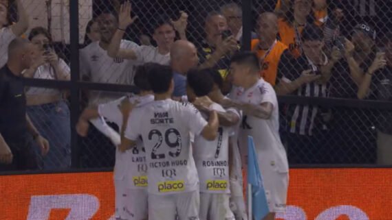 Santos comemora gol contra o Palmeiras (foto: Reprodução/Sportv)
