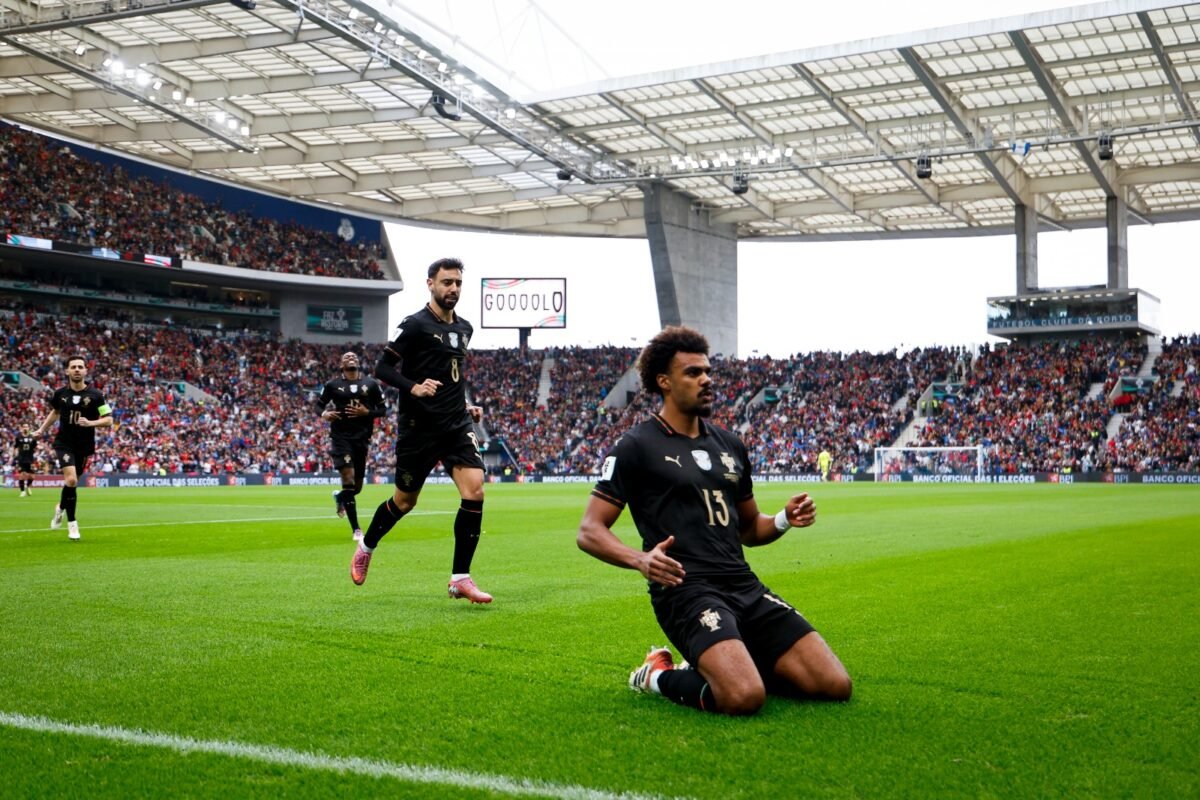 Portugal goleia e se torna 31ª seleção classificada à Copa do Mundo de 2026