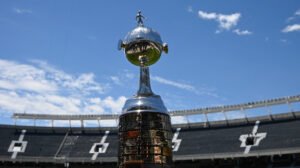 Troféu da Copa Libertadores - Crédito: 