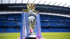 Troféu da Premier League - Crédito: 