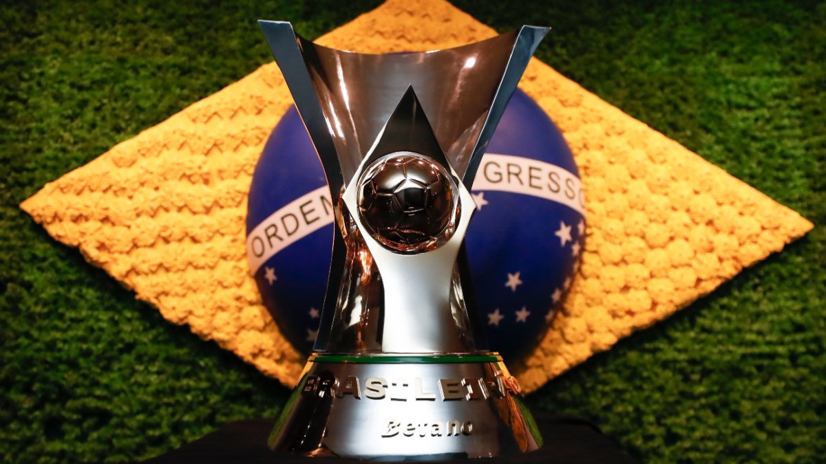 Troféu da Série A do Campeonato Brasileiro (foto: Lívia Villas Boas / CBF)