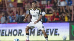 Fausto Vera, volante do Atlético - Crédito: 