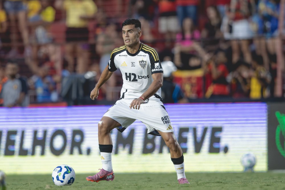 Fausto Vera, volante do Atlético - (foto: Pedro Souza/Atlético)