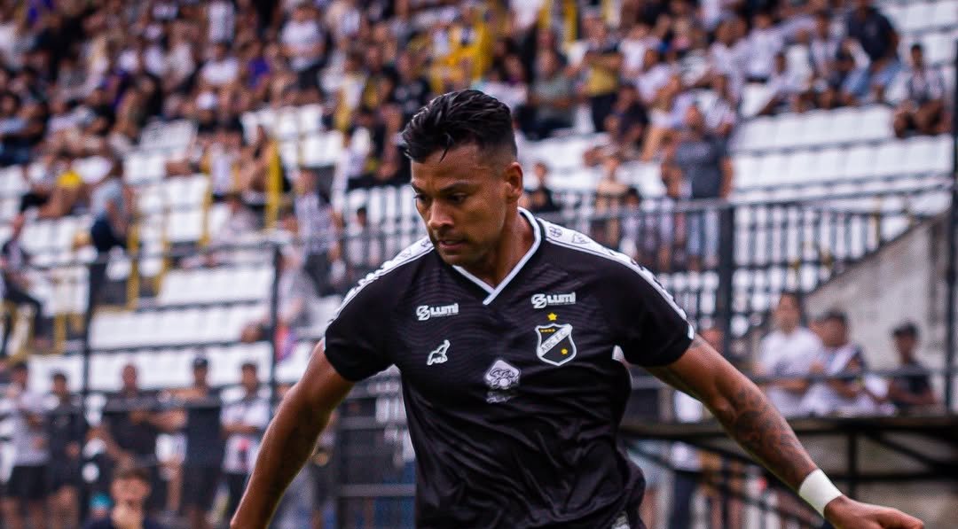 Wallyson, jogador do ABC (foto: Rennê Carvalho/ABC)