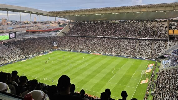 Neo Química Arena em Corinthians x Cruzeiro (foto: João Victor Pena/No Ataque)